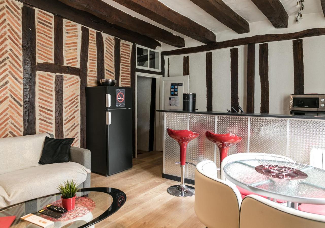 "L'Appart" Vieux Tours - Charme - Place Plumereau - Arrivee Autonome エクステリア 写真
